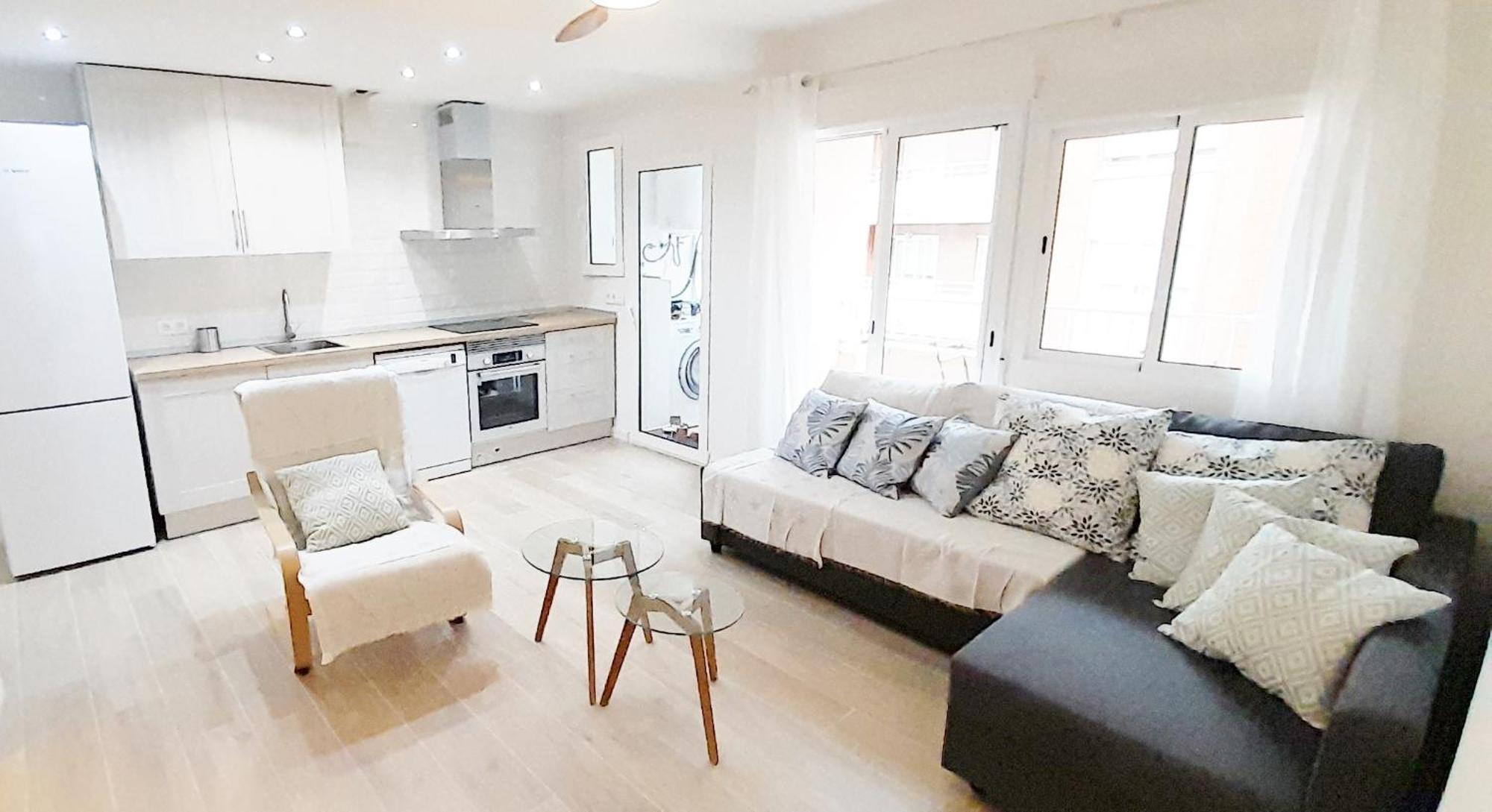 Tarragonaapartments Prim 350 Reus Esterno foto